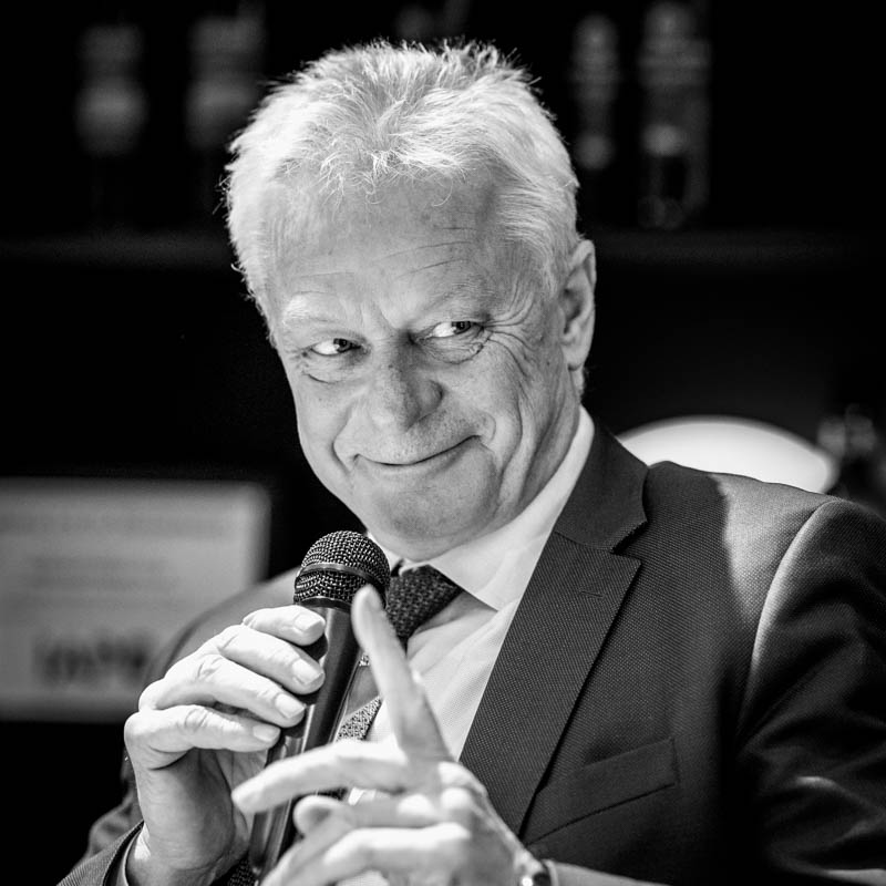 Bundeslandwirtschaftsminister Alois Rainer fotografiert von Vincent Mosch